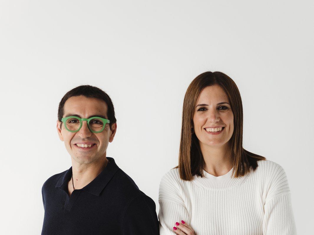 Núria Vílchez y Gerard Ribot — Constelaciones NEXT
